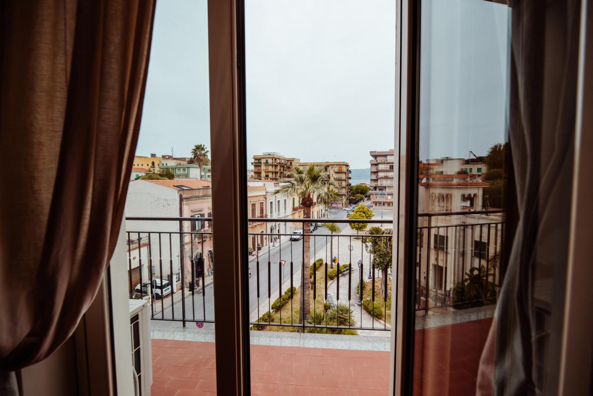 Domus Musia Apartment Milazzo Exterior foto